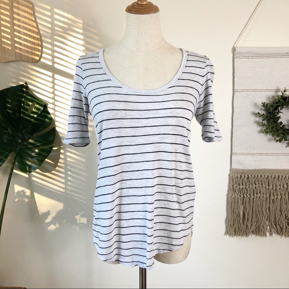 Madewell l gray black striped high low hem tees XS